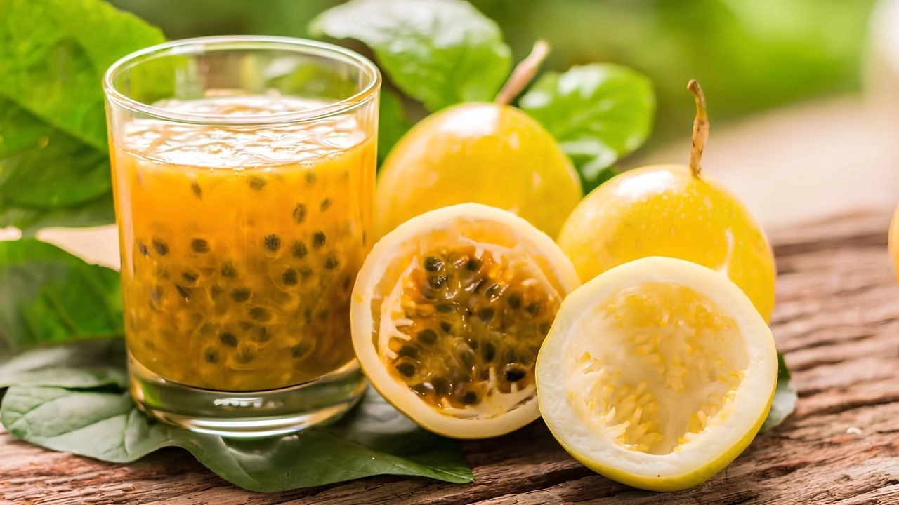 Chanh dây được sử dụng làm sinh tố, pha nước rất phổ biến