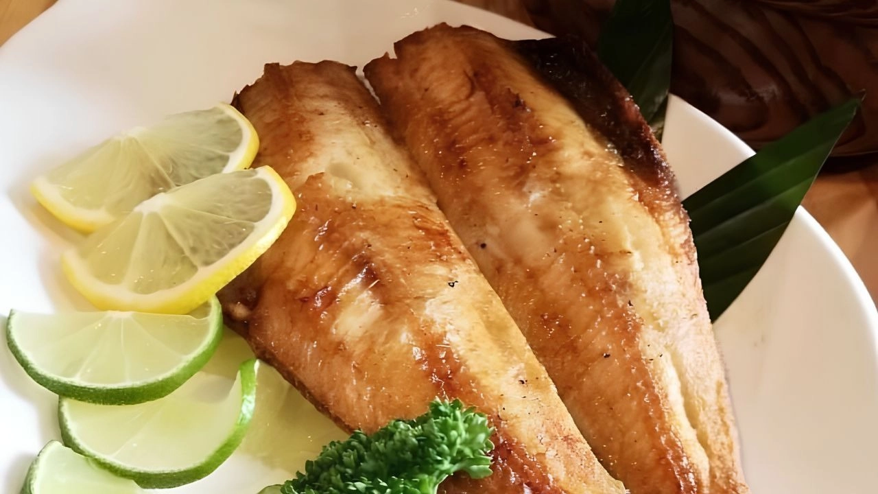 Trong cá thu Hokke chứa Vitamin B12 và Kali